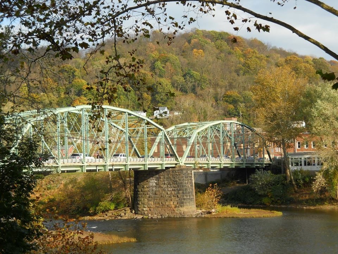 The West Newton bridge over the Youghiogheny River